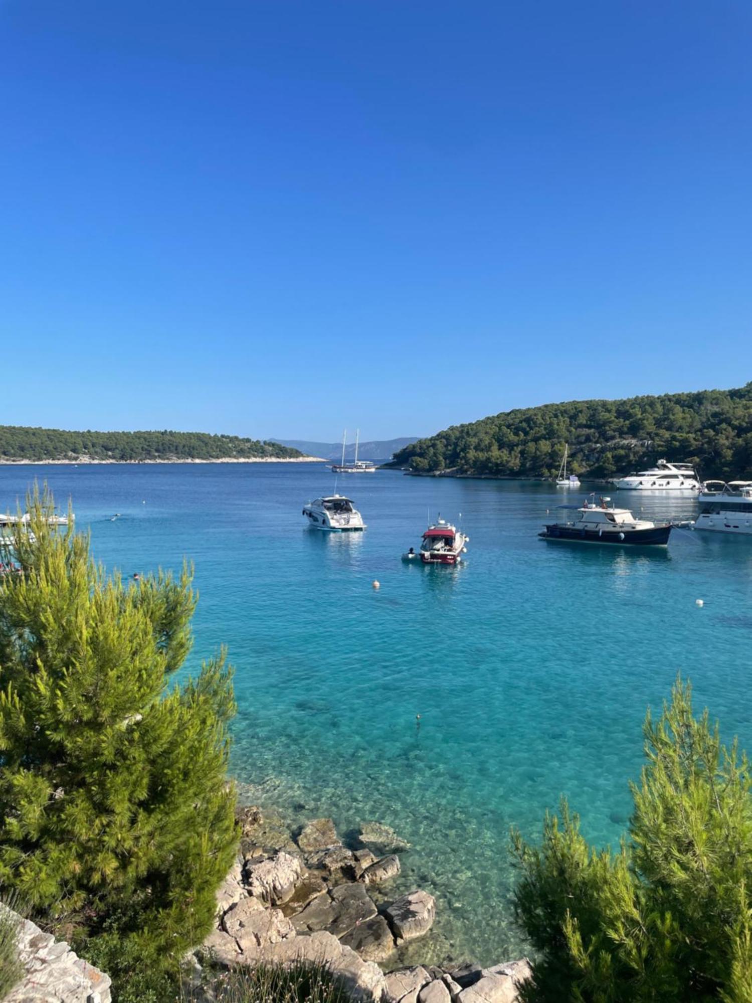 Luxury Villa Kate - In Lucice Bay With Turquoise Sea, Amazing Seaviews, And Heated Pool Milna  Exterior foto
