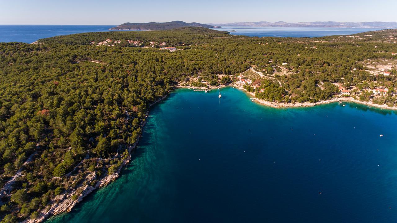 Luxury Villa Kate - In Lucice Bay With Turquoise Sea, Amazing Seaviews, And Heated Pool Milna  Exterior foto