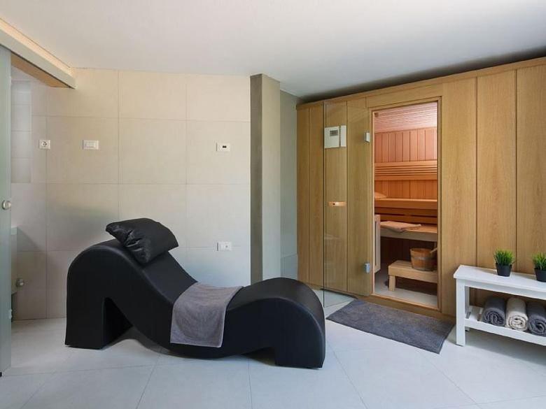 Luxury Villa Kate - In Lucice Bay With Turquoise Sea, Amazing Seaviews, And Heated Pool Milna  Exterior foto